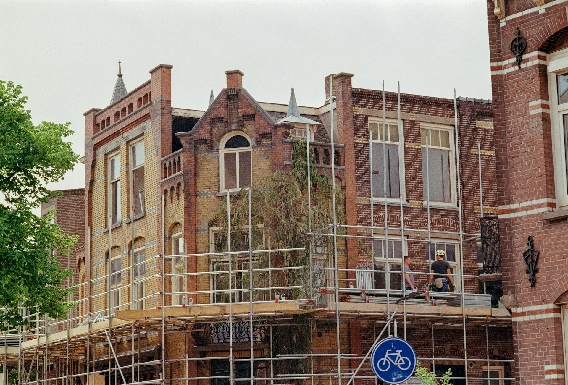 NEWCURB Makelaars | Huis kopen met verbouwing: hoeveel kun je lenen?